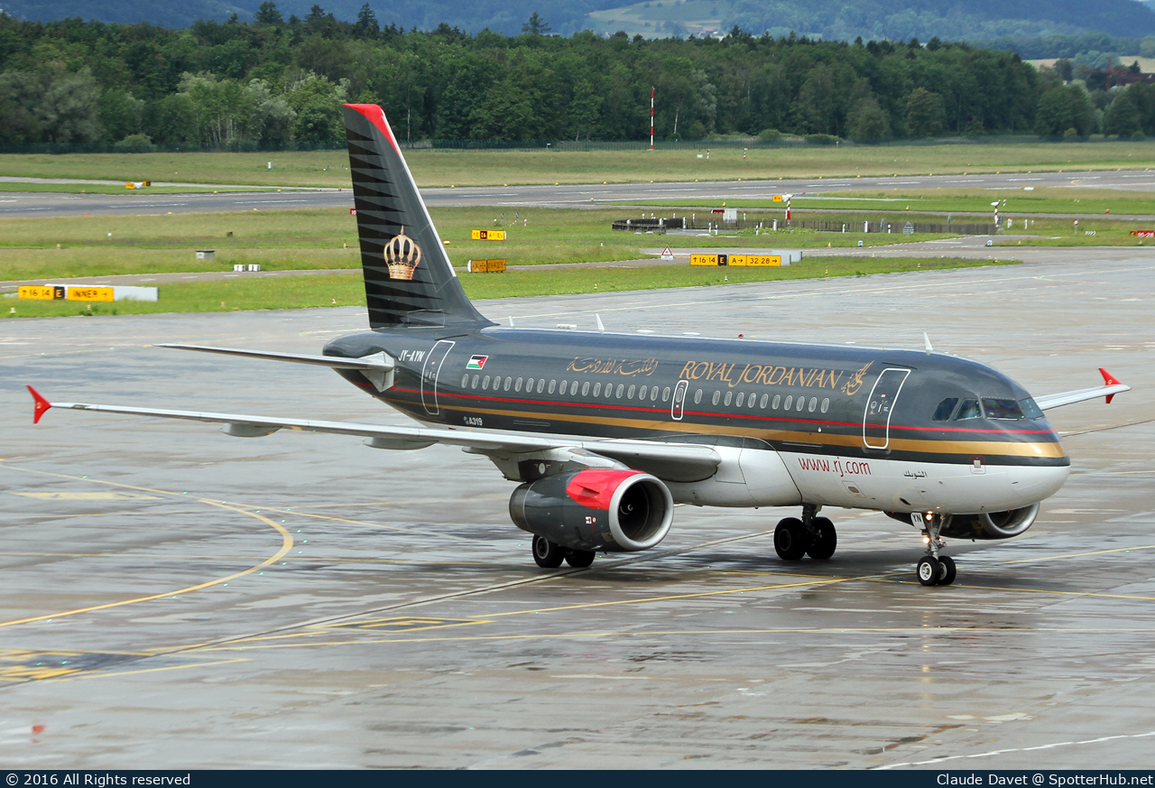 Photo of JY-AYN - Airbus A319-132 operated by Royal Jordanian Airlines