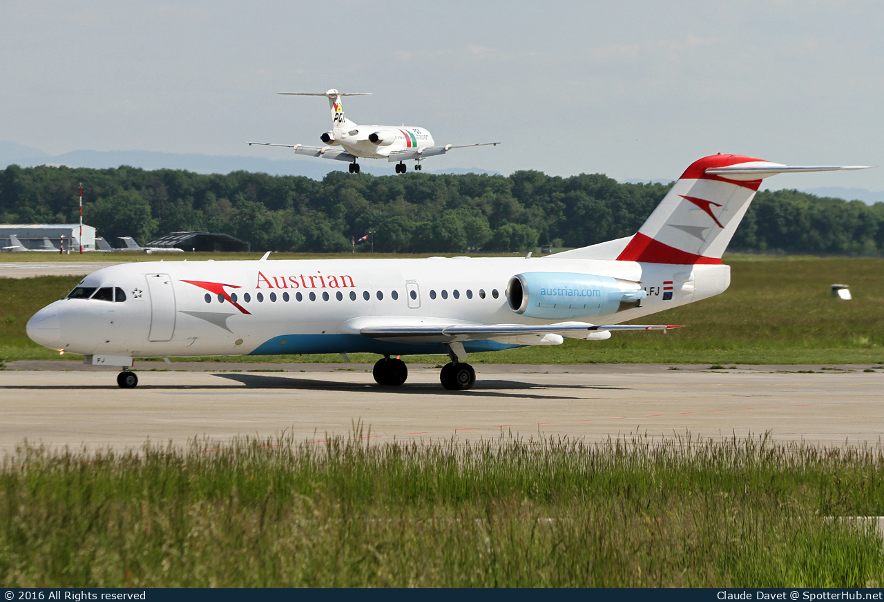 Photo of OE-LFJ - Fokker 70 operated by Austrian Airlines