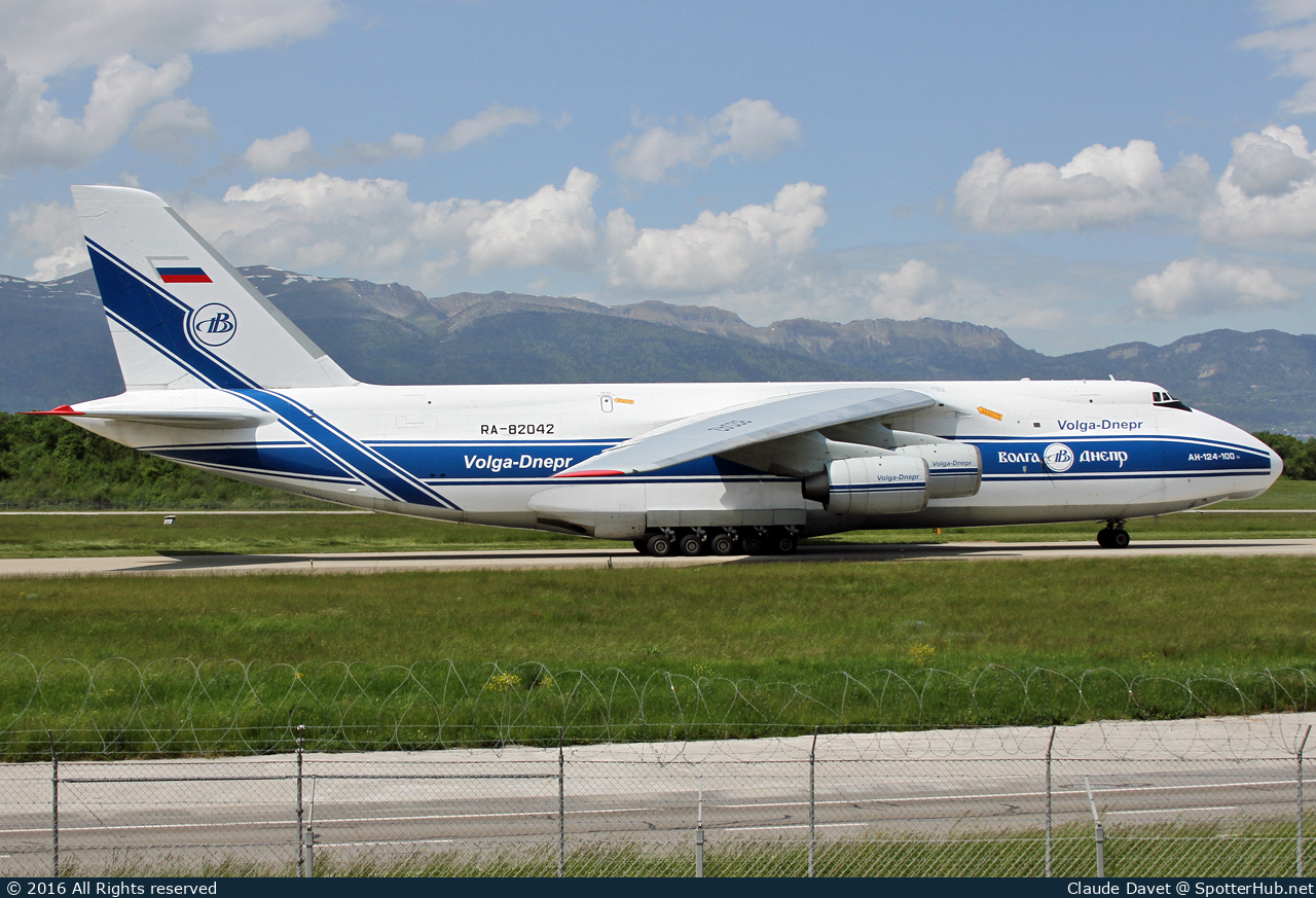 Photo of RA-82042 - Antonov An-124-100 Ruslan operated by Volga-Dnepr Airlines
