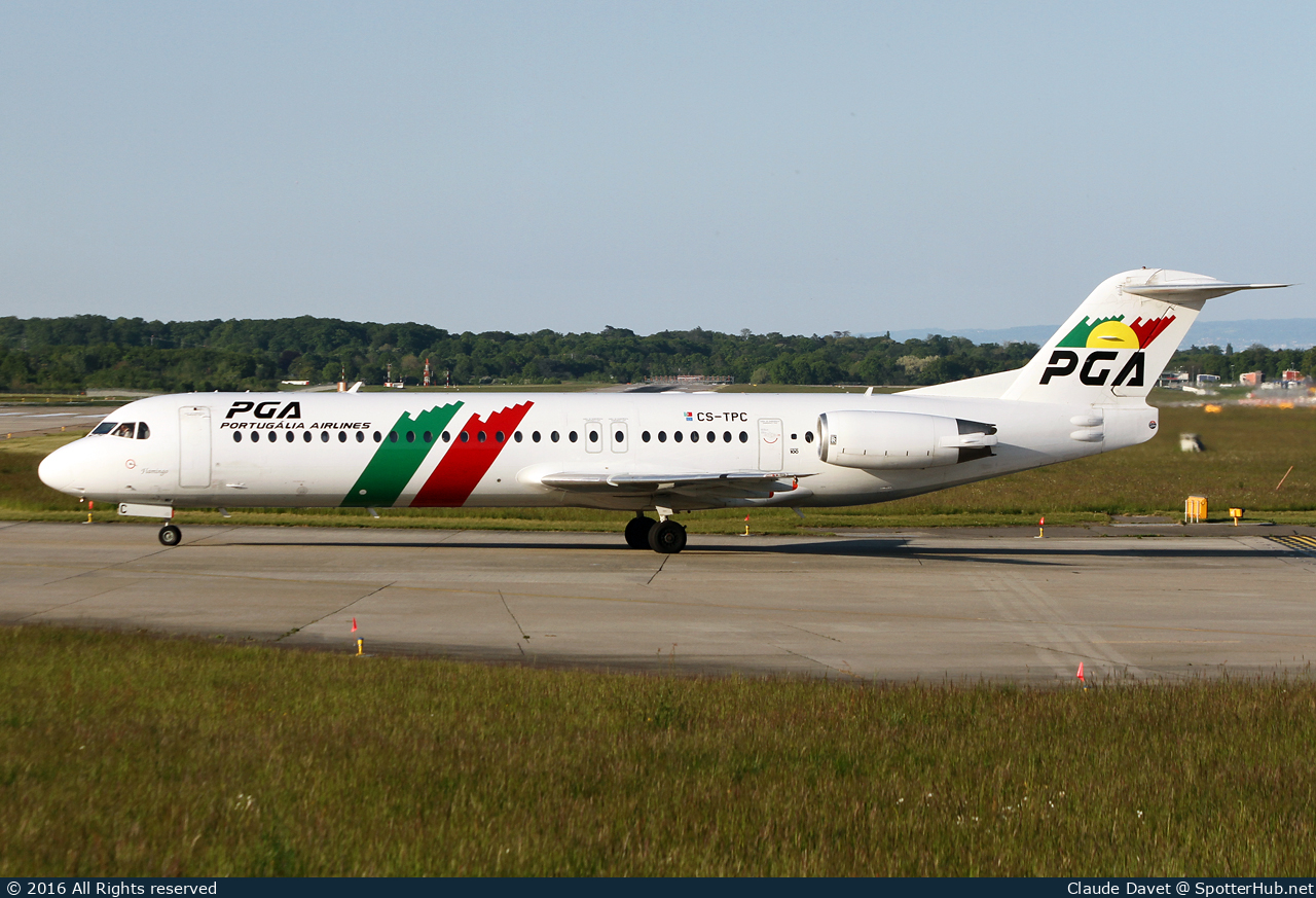 Photo of CS-TPC - Fokker 100 operated by Portugália Airlines