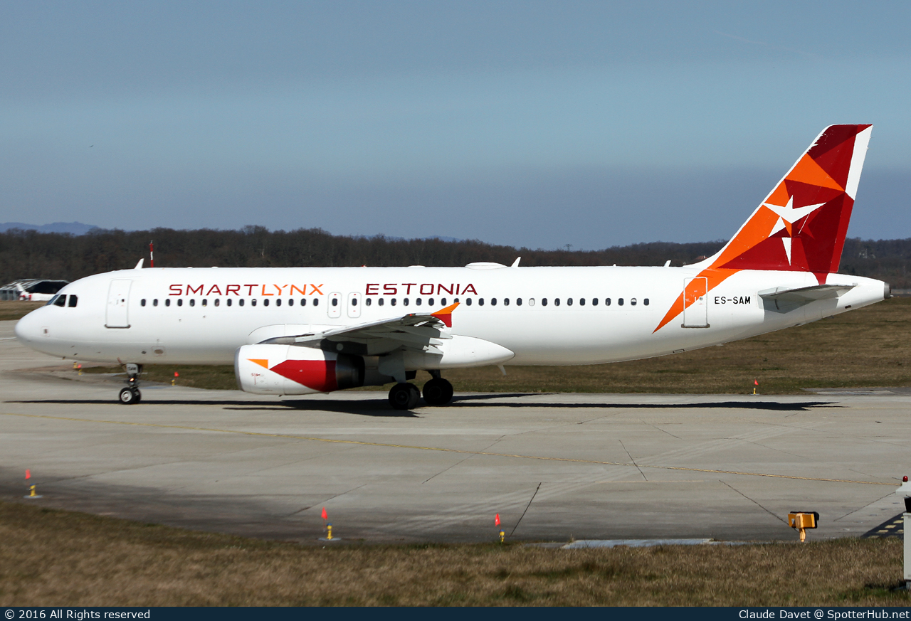 Photo of ES-SAM - Airbus A320-232 operated by SmartLynx Estonia