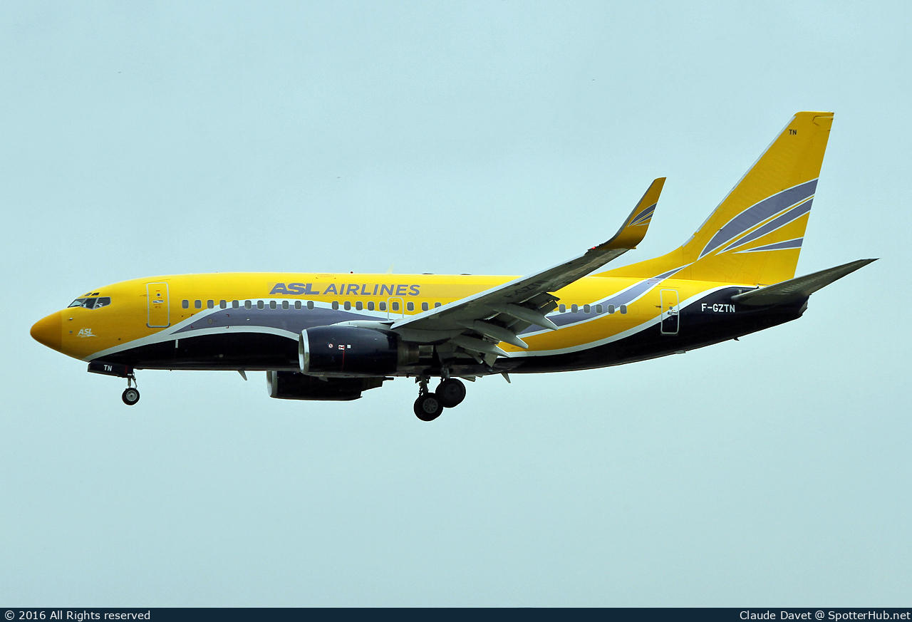 Photo of F-GZTN - Boeing 737-73S operated by ASL Airlines France
