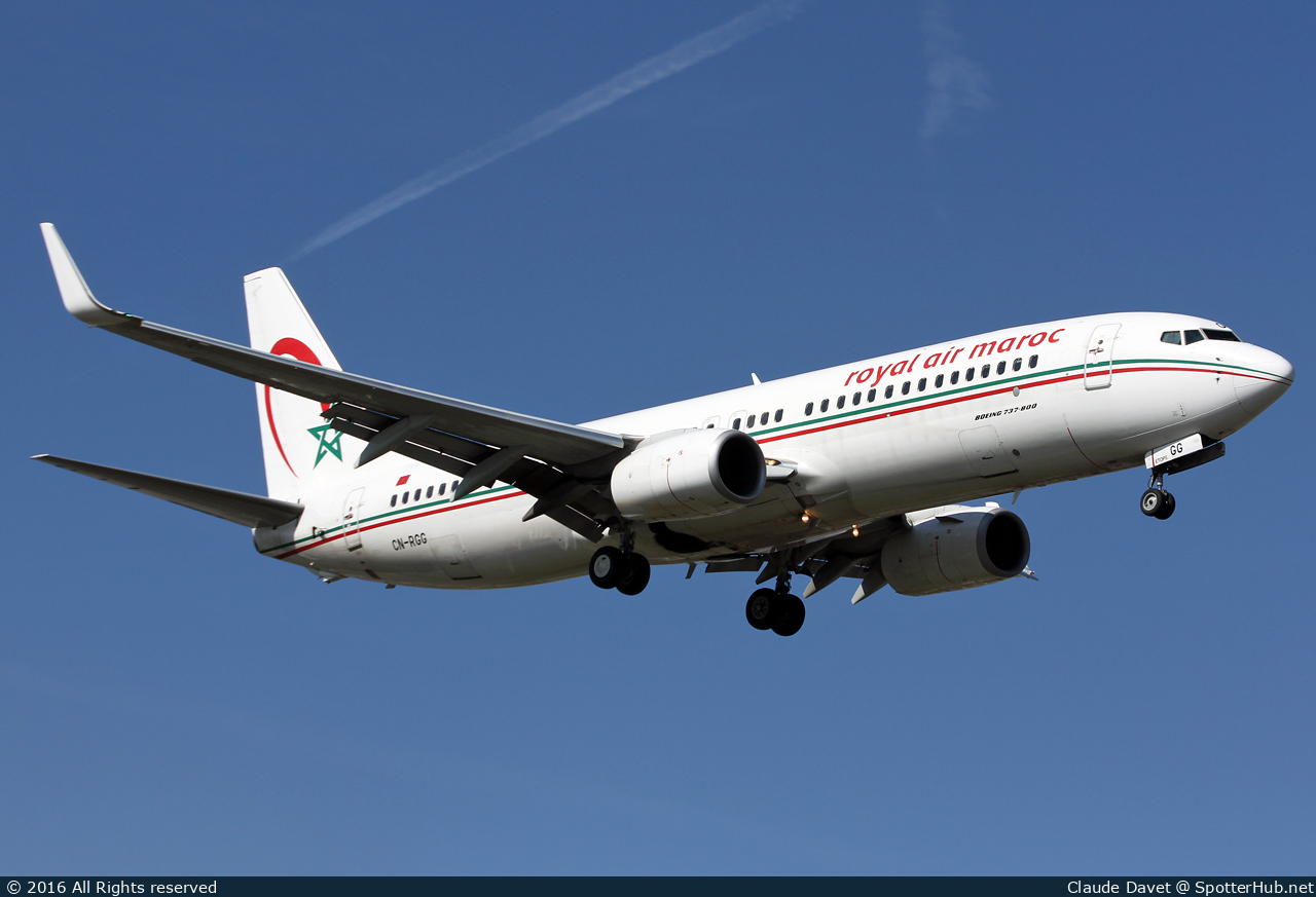Photo of CN-RGG - Boeing 737-86N operated by Royal Air Maroc