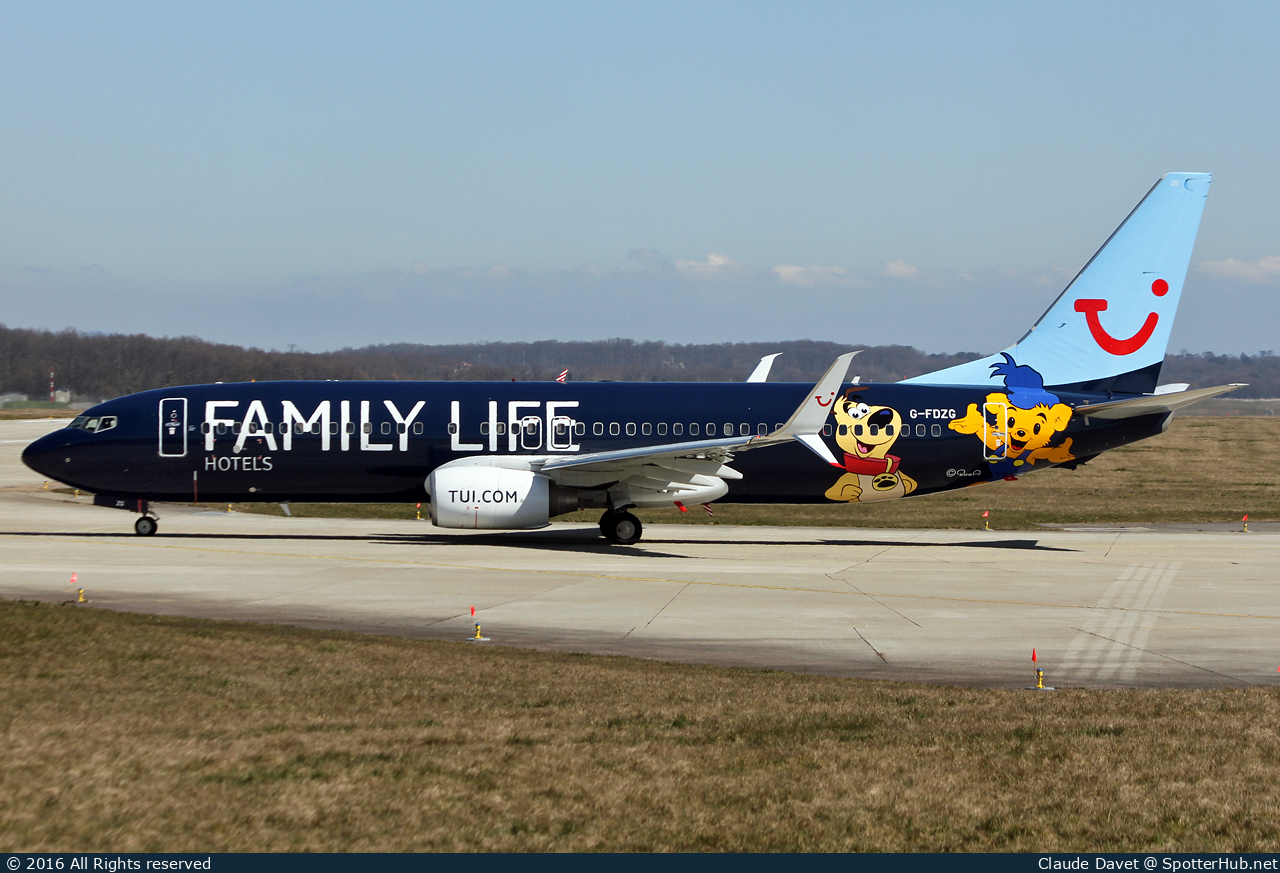Photo of G-FDZG - Boeing 737-8K5 operated by TUI Airways