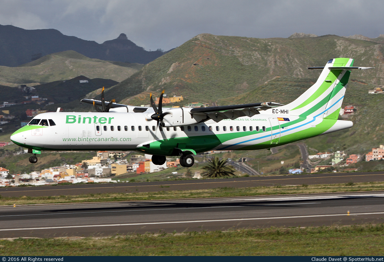 Photo of EC-MHI - ATR 72-500 operated by Binter Canarias (opb Naysa)