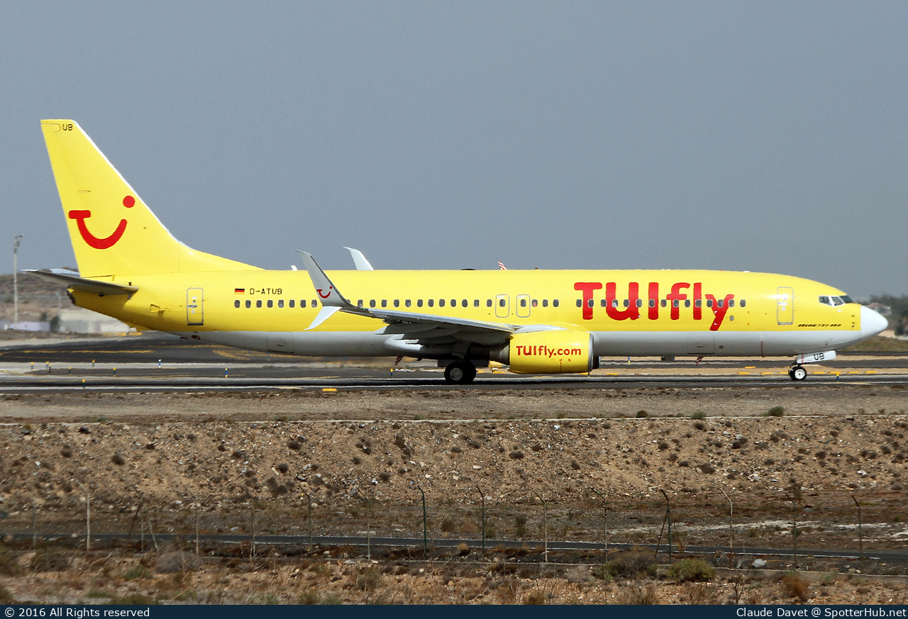Photo of D-ATUB - Boeing 737-8K5 operated by TUIfly