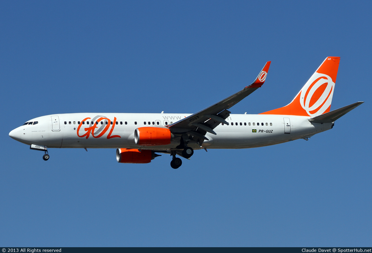 Photo of PR-GUZ - Boeing 737-8EH operated by GOL Linhas Aéreas