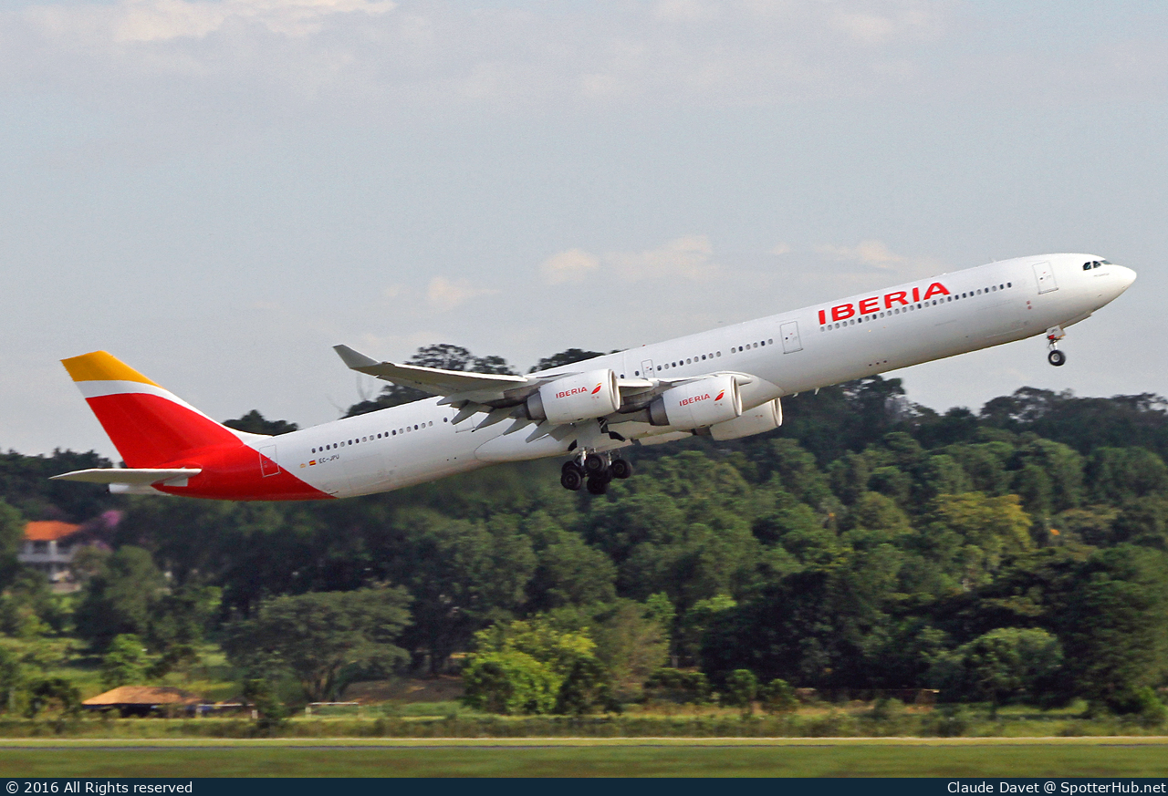 Photo of EC-JPU - Airbus A340-642 operated by Iberia