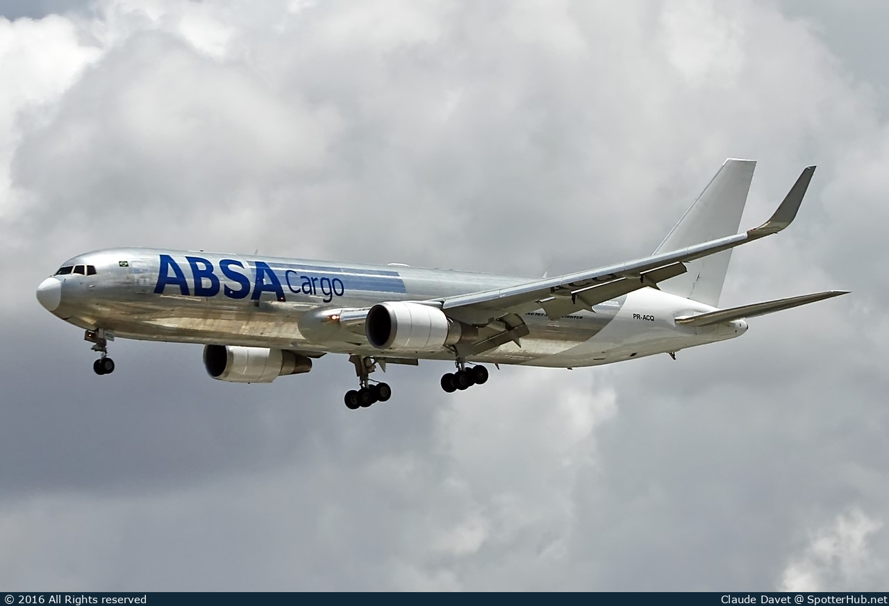 Photo of PR-ACQ - Boeing 767-346F operated by ABSA Cargo