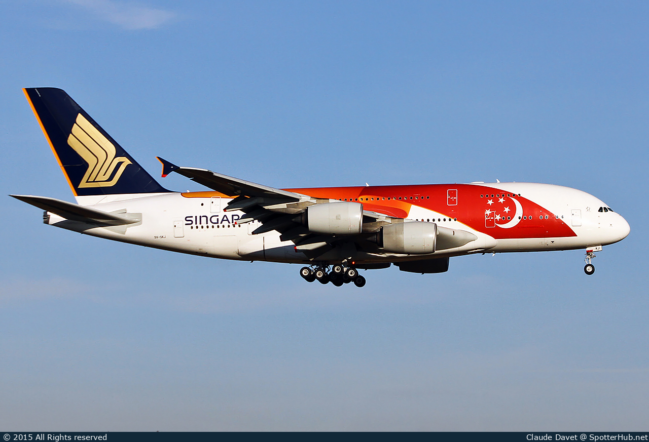Photo of 9V-SKJ - Airbus A380-841 operated by Singapore Airlines