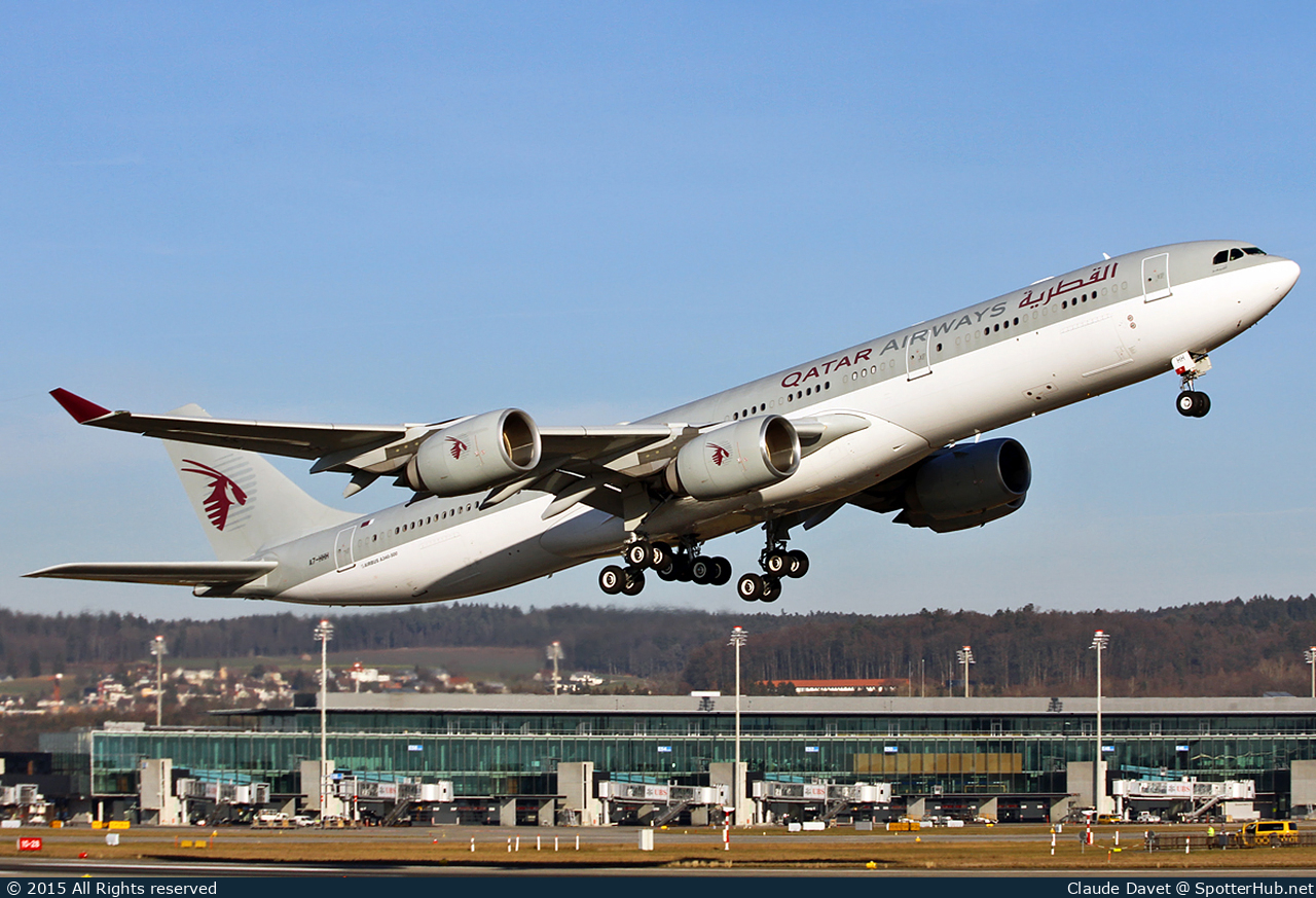 Photo of A7-HHH - Airbus A340-541 operated by Qatar Amiri Flight