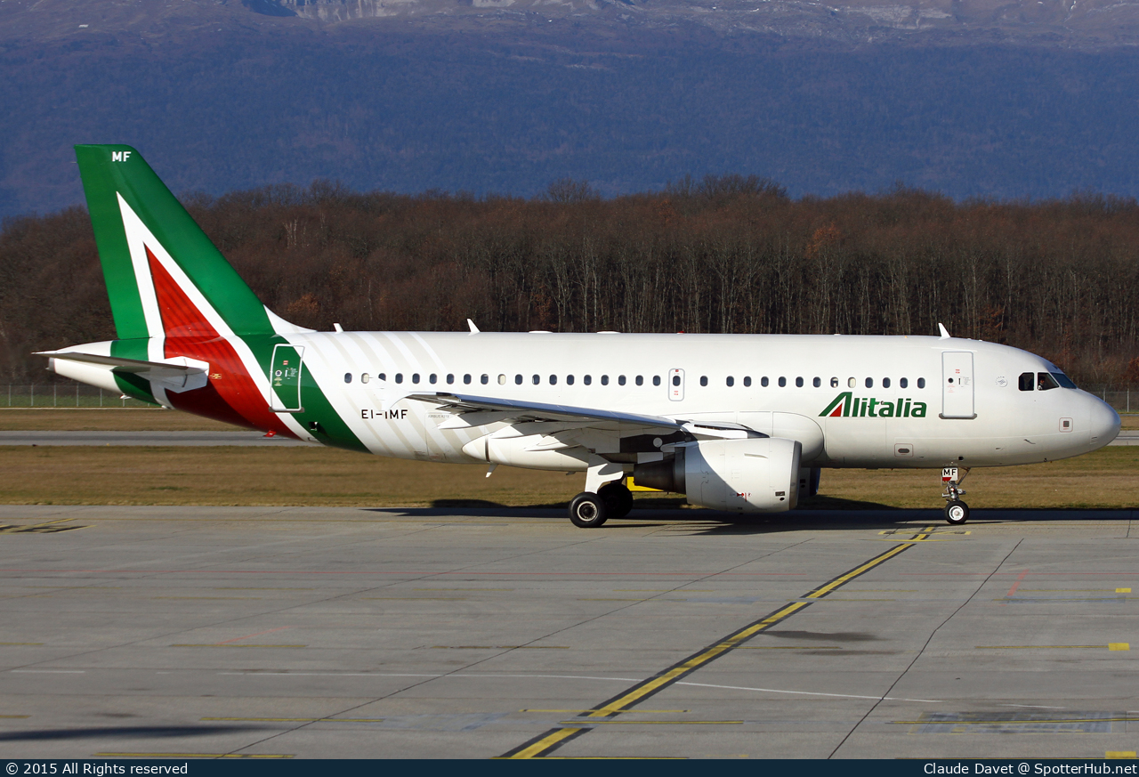 Photo of EI-IMF - Airbus A319-112 operated by Alitalia