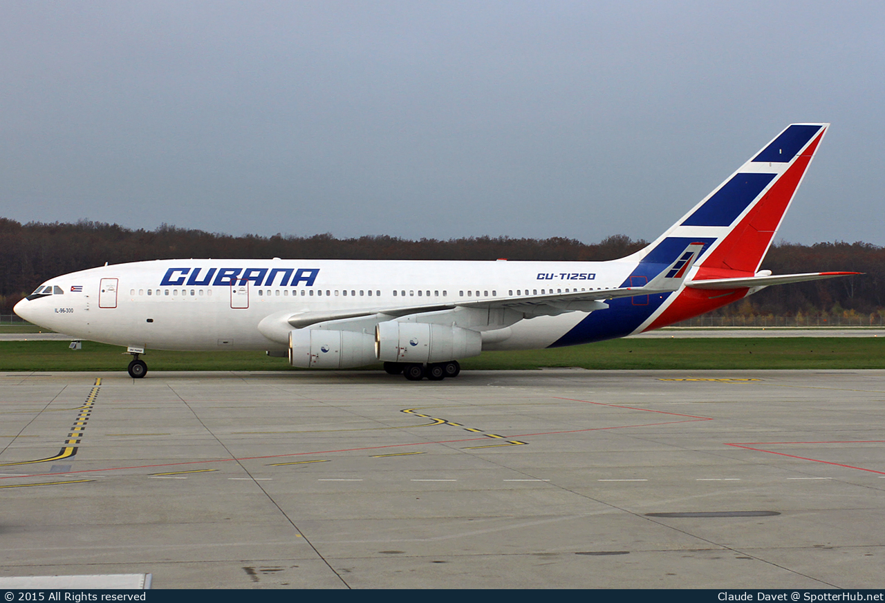 Photo of CU-T1250 - Ilyushin Il-96-300 operated by Cubana