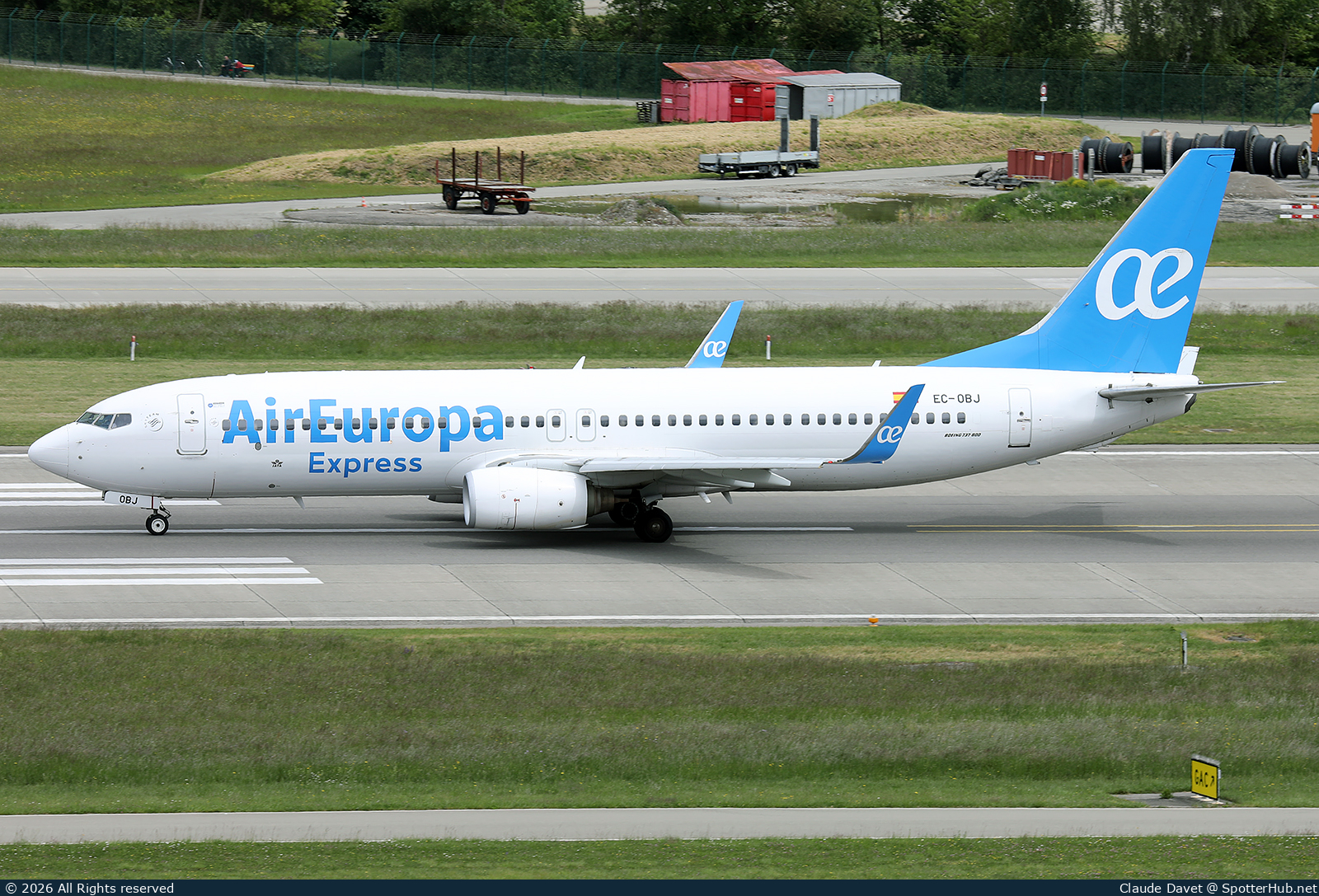Photo of EC-OBJ - Boeing 737-8GJ operated by Air Europa Express (opb Aeronova)