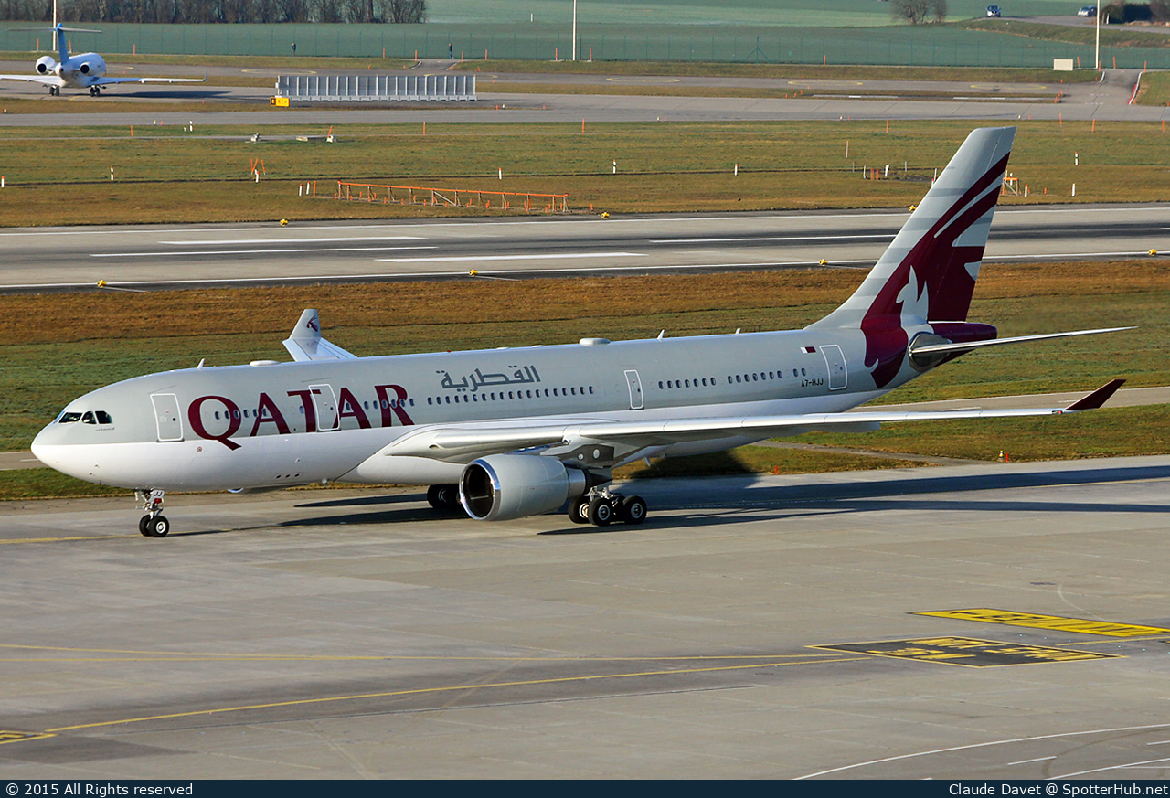 Photo of A7-HJJ - Airbus A330-202 operated by Qatar Amiri Flight