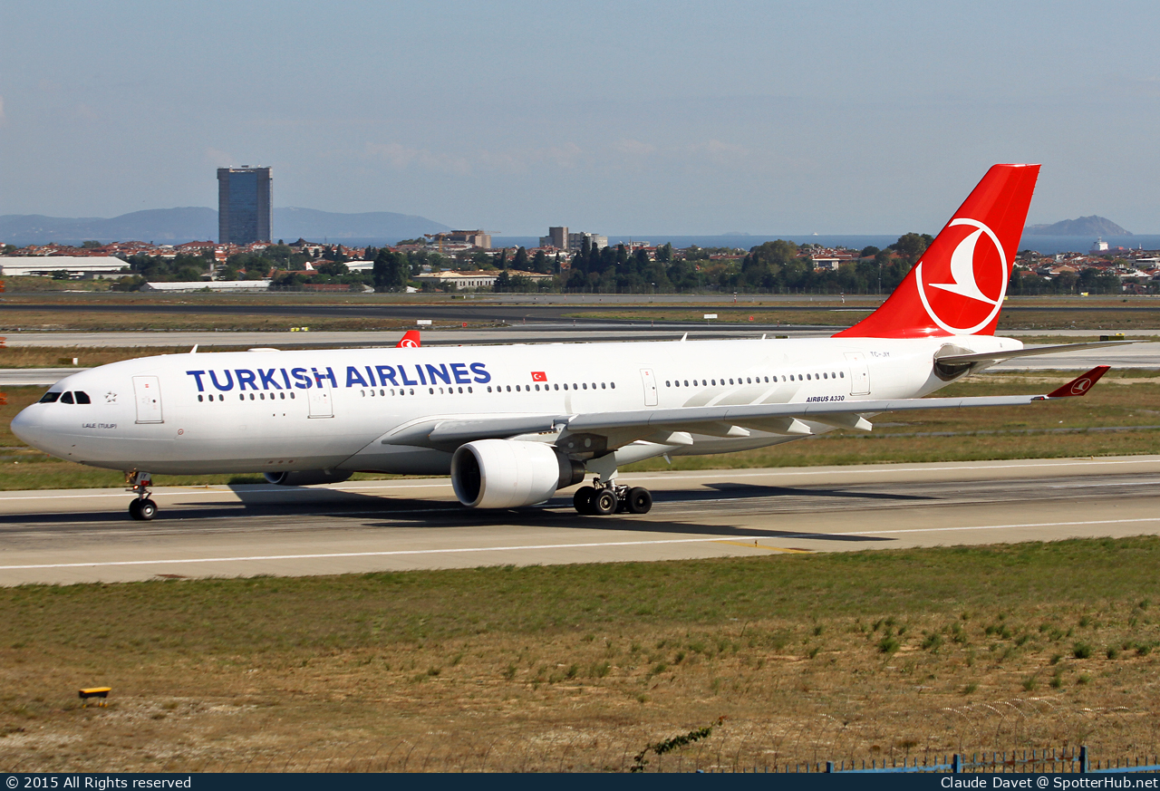 Photo of TC-JIY - Airbus A330-223 operated by Turkish Airlines