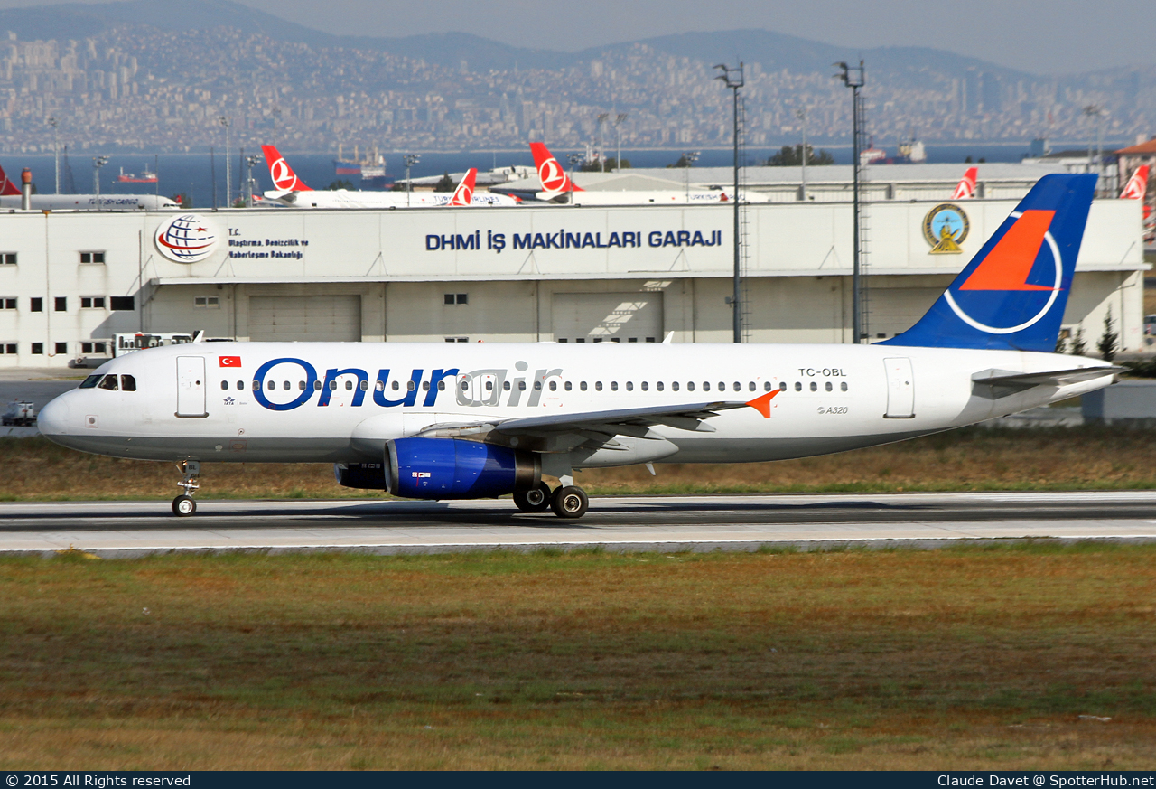 Photo of TC-OBL - Airbus A320-232 operated by Onur Air