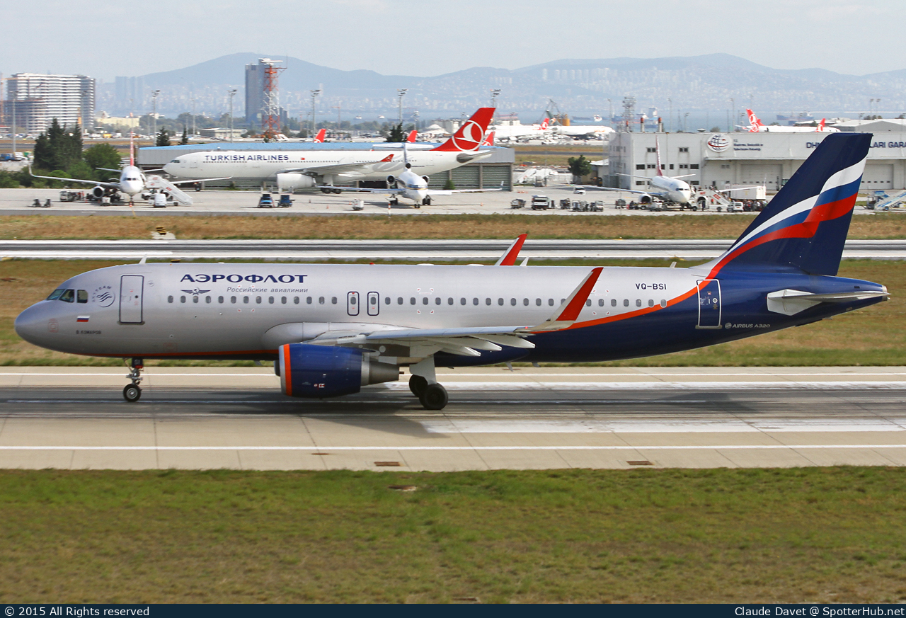 Photo of VQ-BSI - Airbus A320-214 operated by Aeroflot