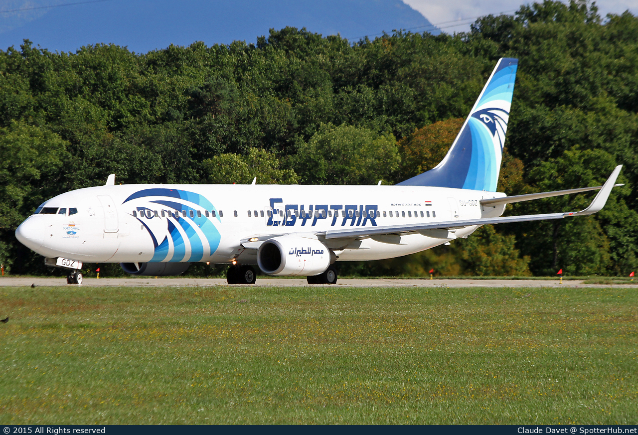 Photo of SU-GDZ - Boeing 737-866 operated by Egyptair
