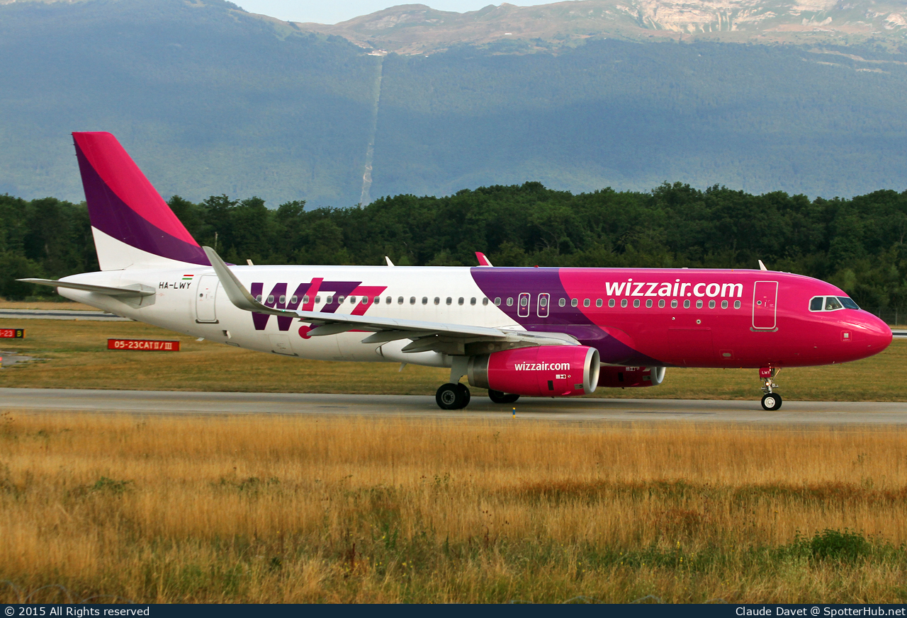Photo of HA-LWY - Airbus A320-232 operated by Wizz Air