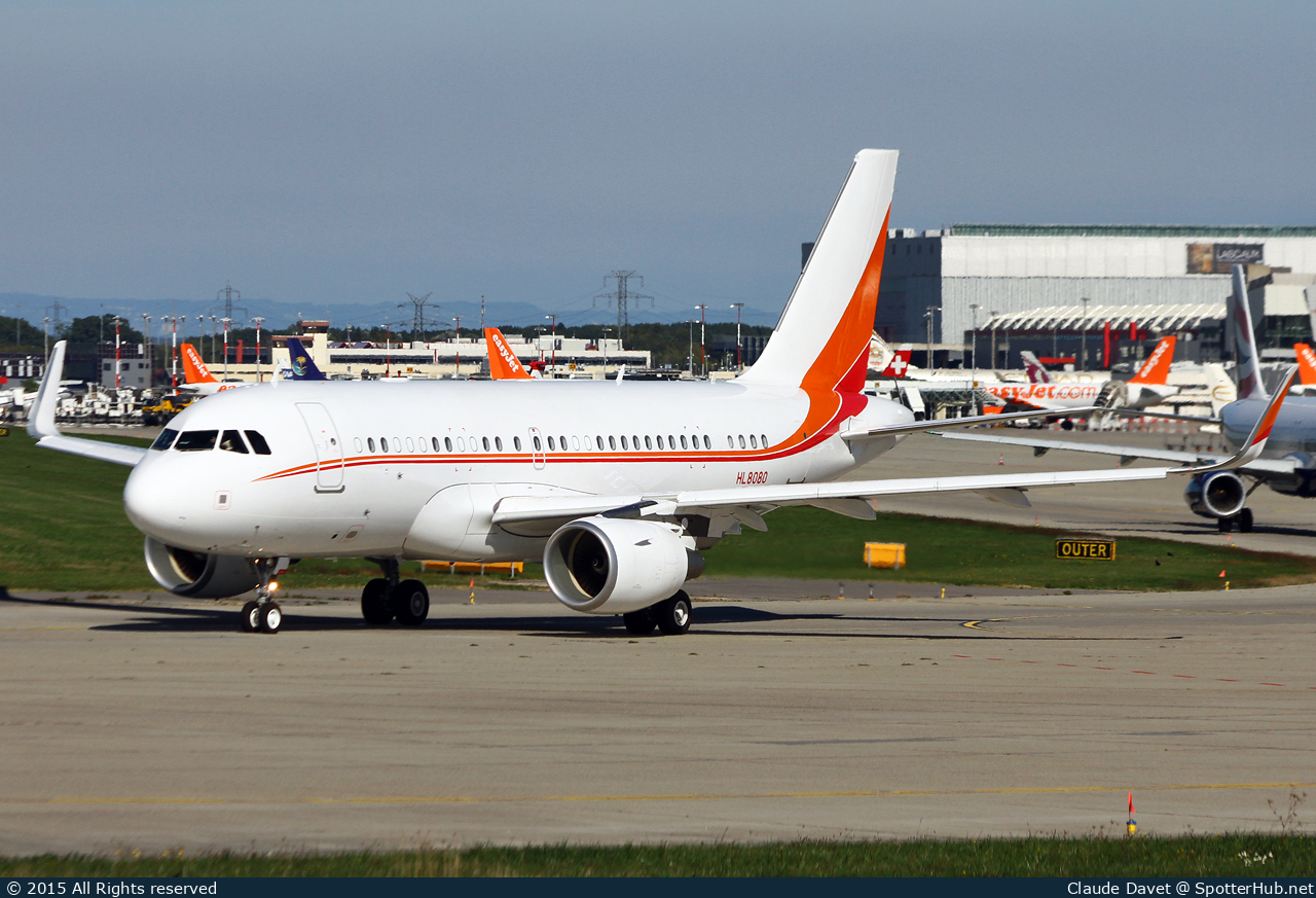 Photo of HL8080 - Airbus A319-115(CJ) operated by SK Telecom