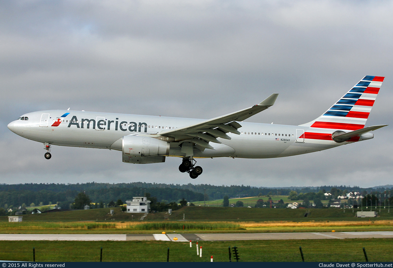 Photo of N280AY - Airbus A330-243 operated by American Airlines