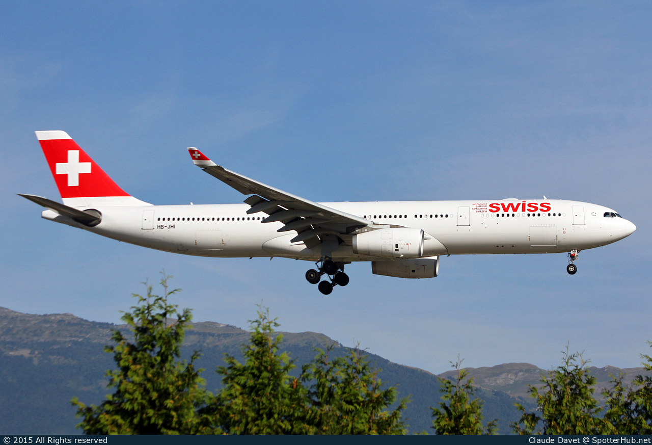 Photo of HB-JHI - Airbus A330-343 operated by Swiss International Air Lines
