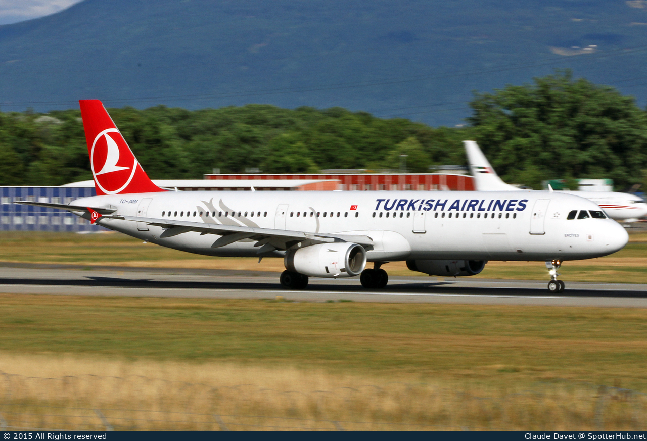 Photo of TC-JMM - Airbus A321-231 operated by Turkish Airlines
