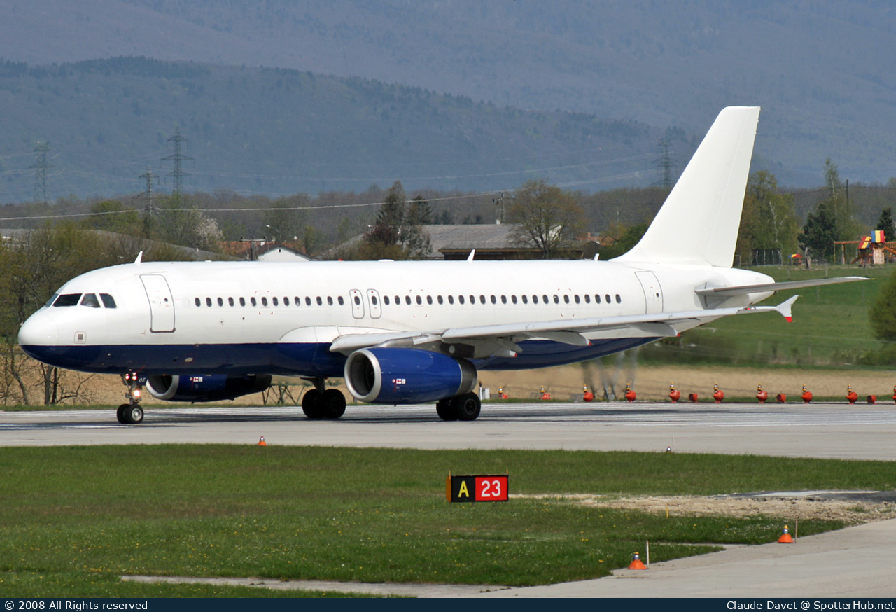 Photo of G-TTOE - Airbus A320-232 operated by easyJet
