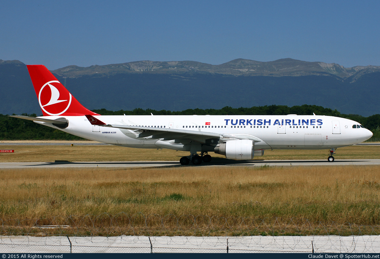 Photo of TC-JIS - Airbus A330-223 operated by Turkish Airlines