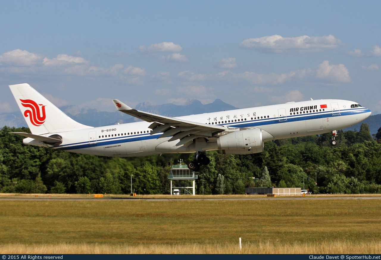 Photo of B-6090 - Airbus A330-243 operated by Air China