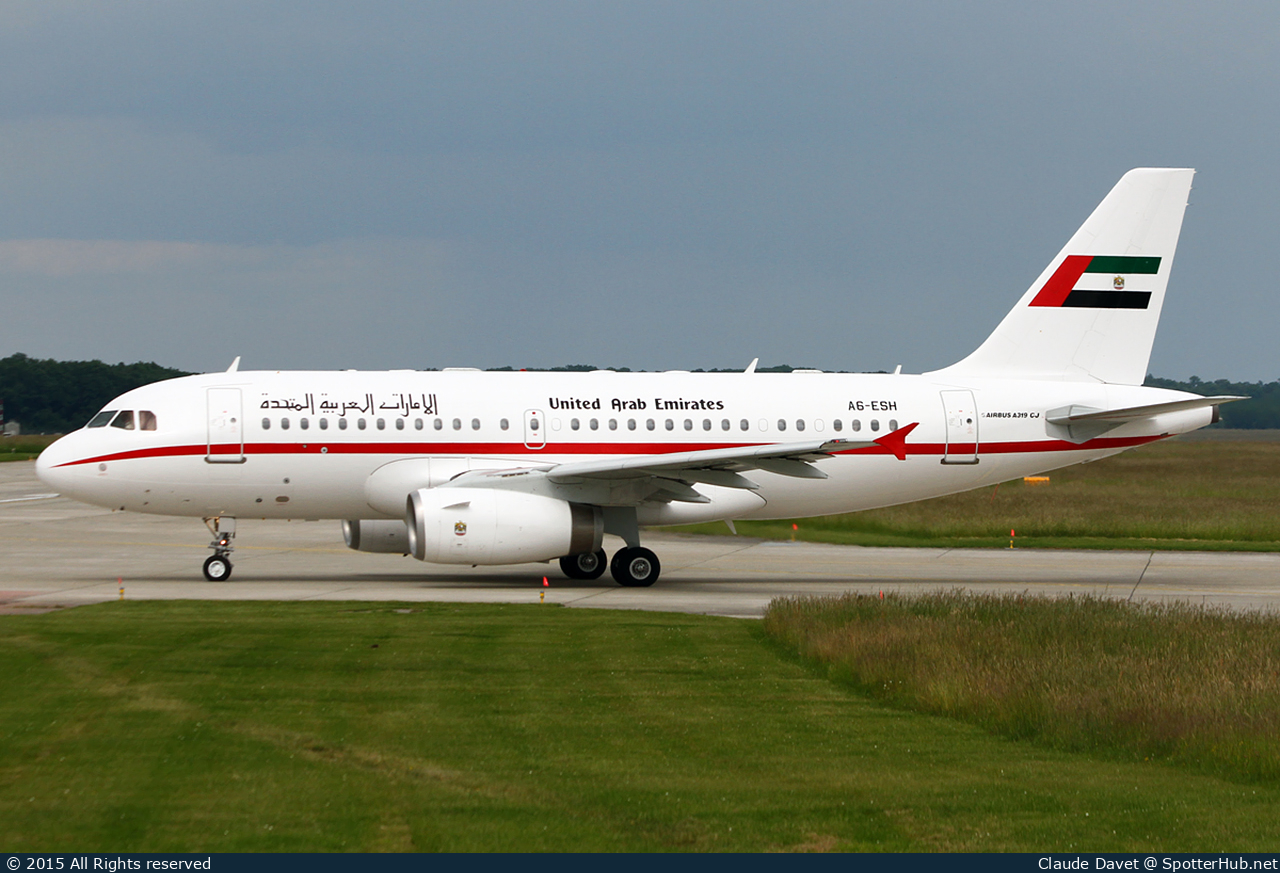 Photo of A6-ESH - Airbus A319-133(CJ) operated by Sharjah Ruler's Flight