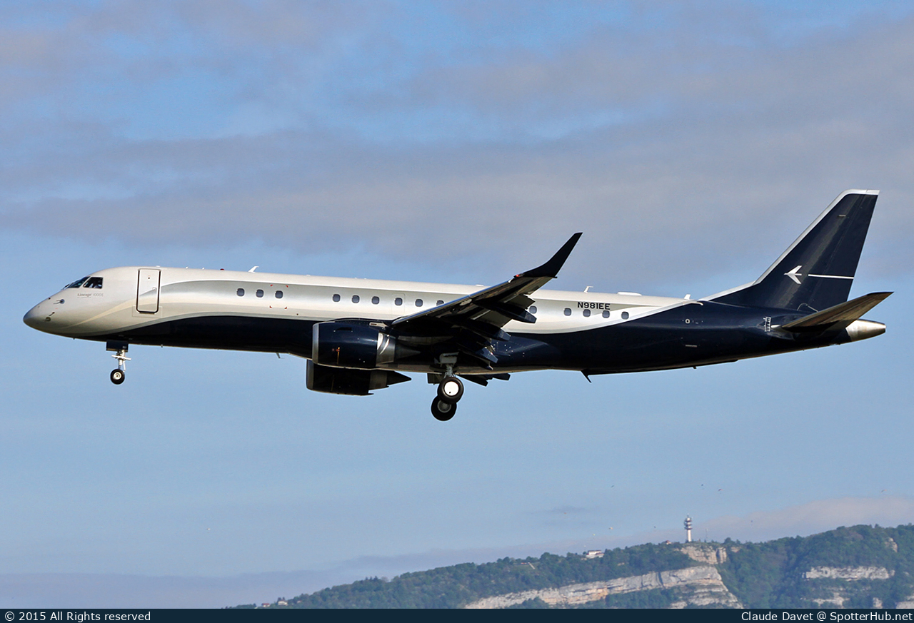 Photo of N981EE - Embraer Lineage 1000 operated by Embraer Executive Aircraft