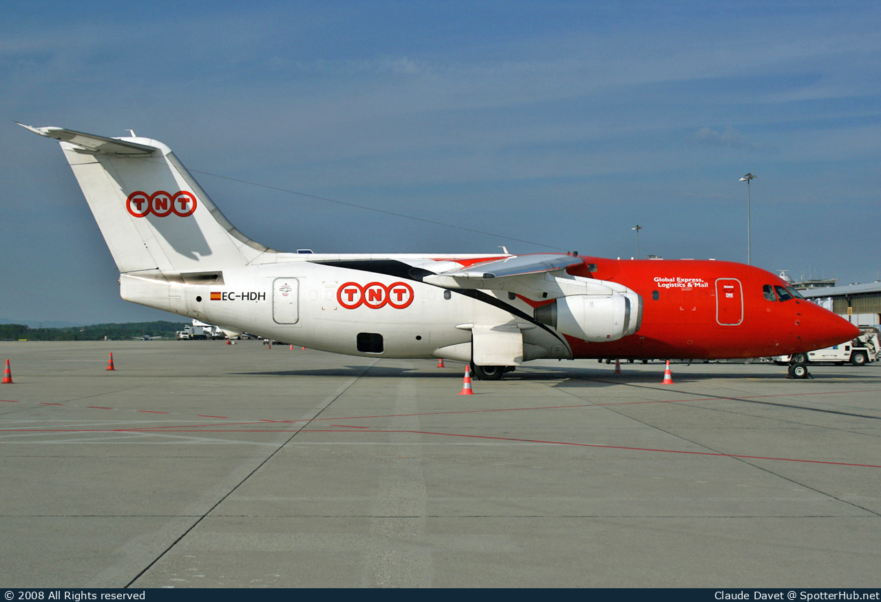 Photo of EC-HDH - British Aerospace 146-200(QT) operated by TNT Airways (opb PAN Air Líneas Aéreas)