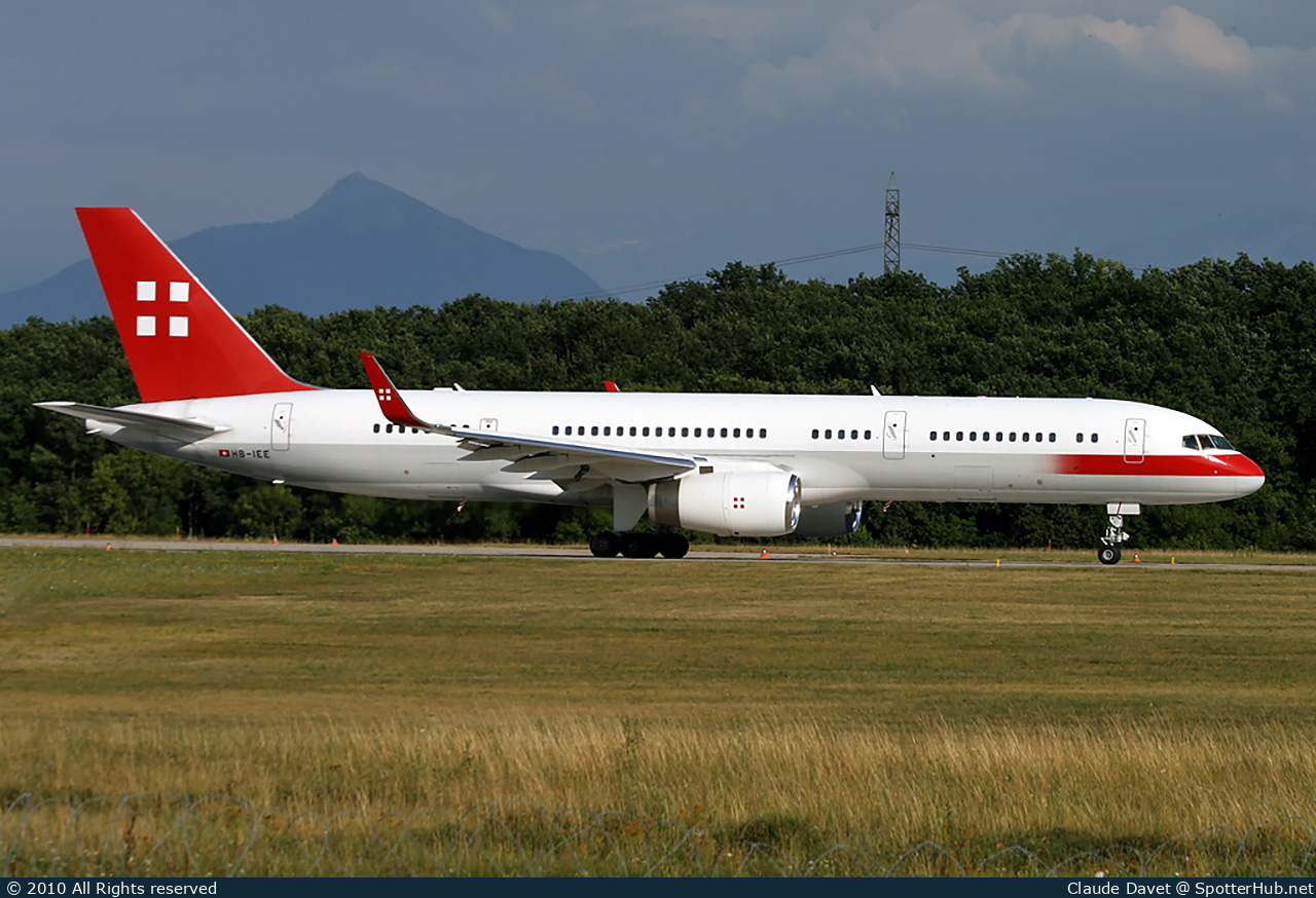 Photo of HB-IEE - Boeing 757-23A operated by PrivatAir