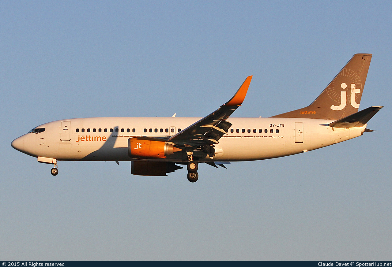Photo of OY-JTE - Boeing 737-3L9 operated by Jettime