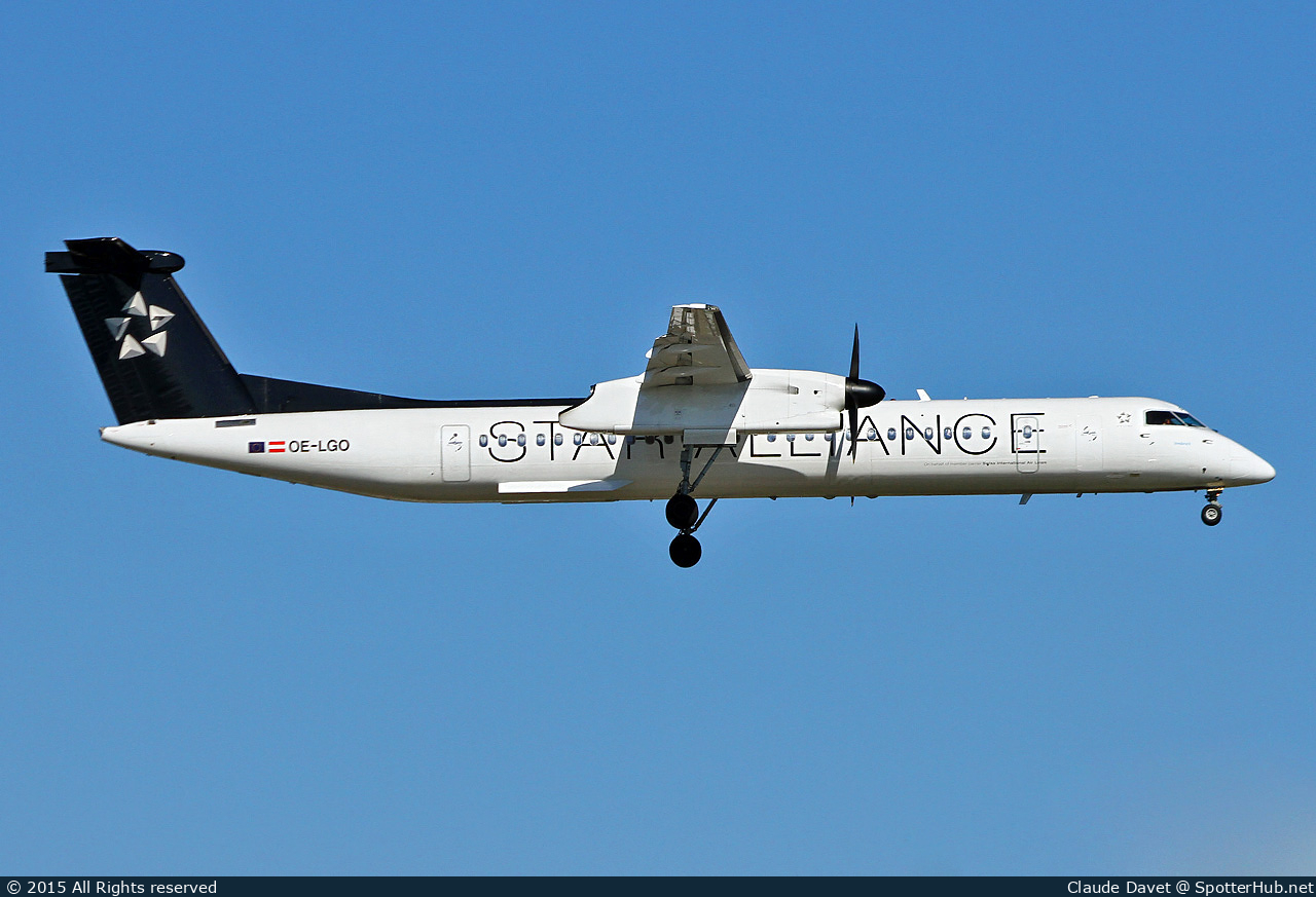 Photo of OE-LGO - Bombardier DHC-8-402 Dash 8 Q400 operated by Austrian Airlines