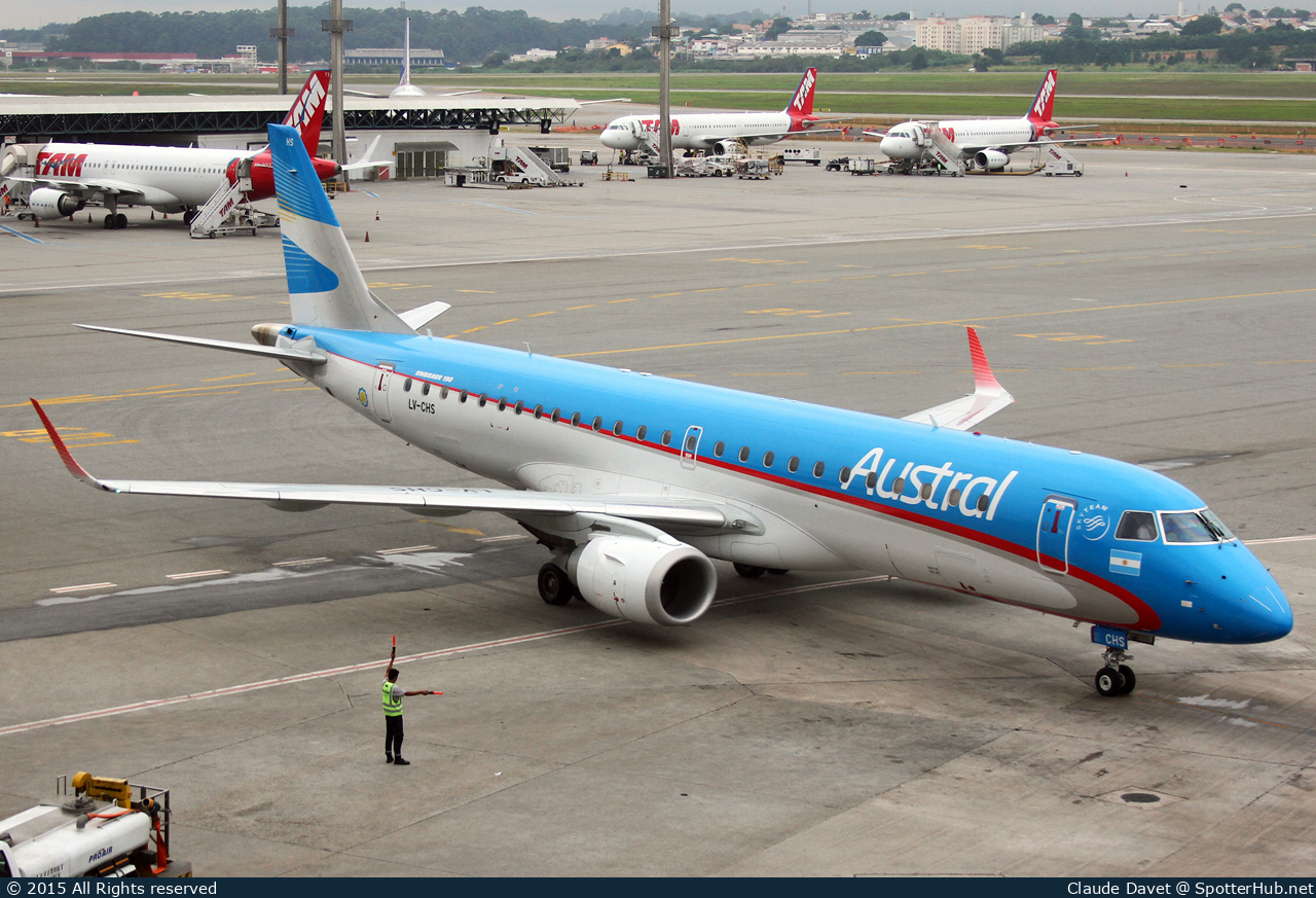 Photo of LV-CHS - Embraer ERJ-190AR operated by Austral Líneas Aéreas
