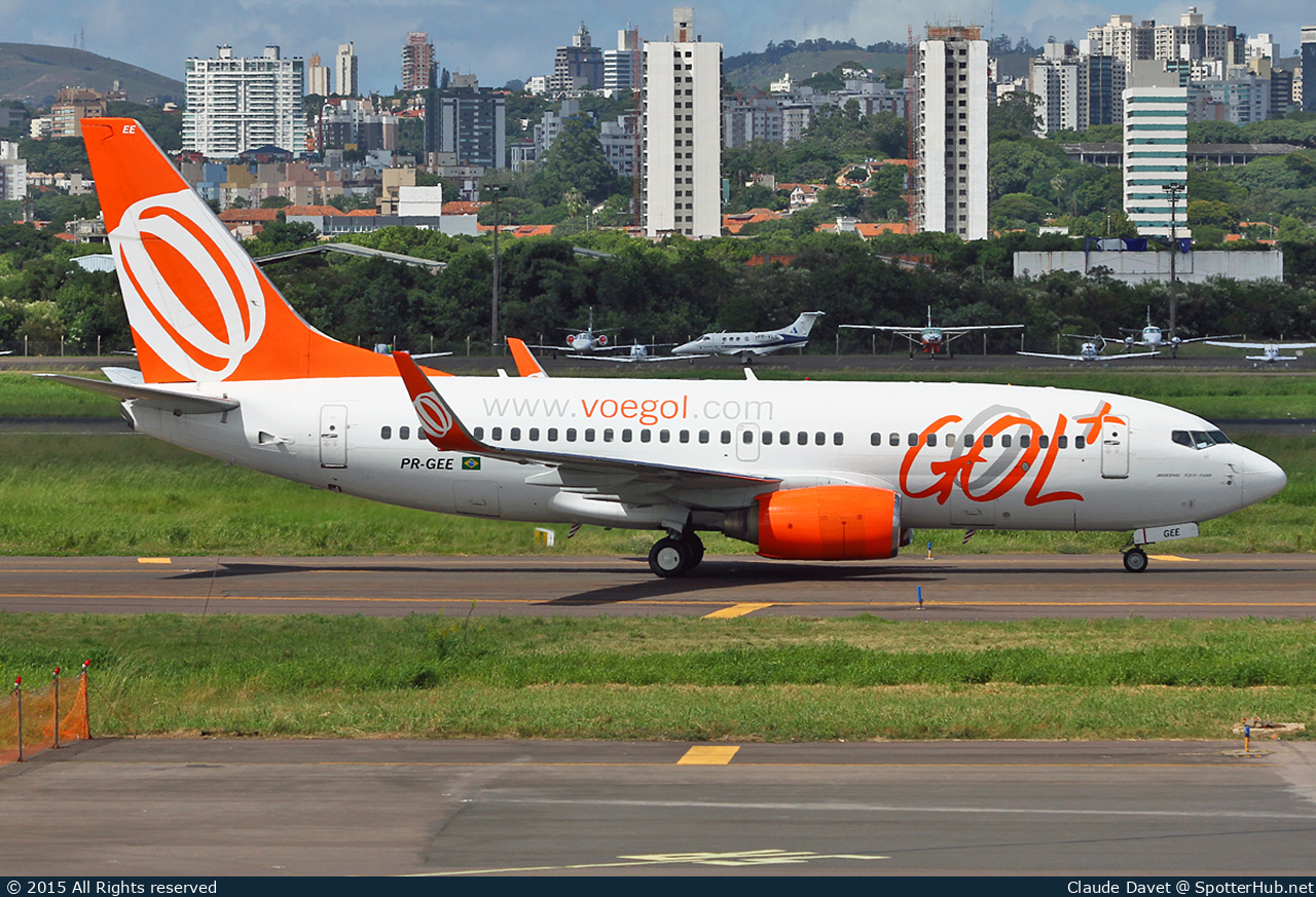 Photo of PR-GEE - Boeing 737-73V operated by GOL Linhas Aéreas