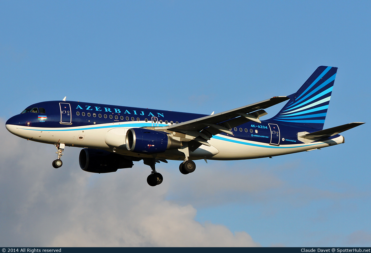 Photo of 4K-AZ04 - Airbus A319-111 operated by Azerbaijan Airlines