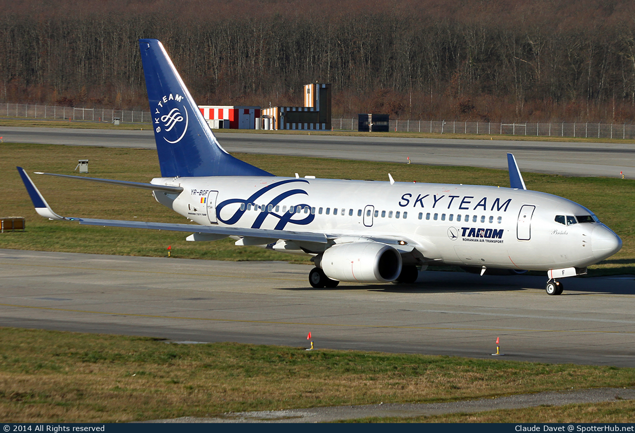 Photo of YR-BGF - Boeing 737-78J operated by Tarom - Romanian Air Transport