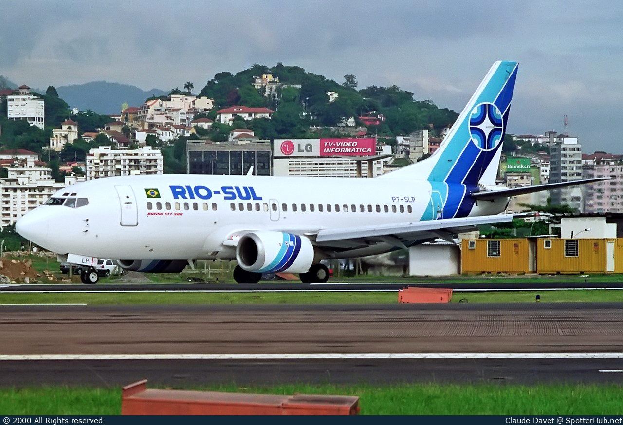 Photo of PT-SLP - Boeing 737-5Y0 operated by Rio-Sul