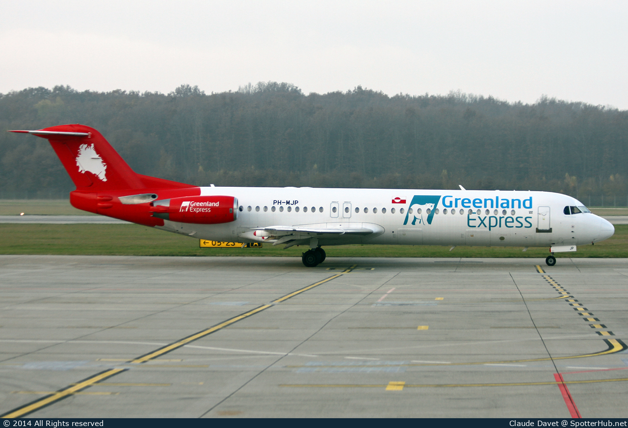 Photo of PH-MJP - Fokker 100 operated by Sky Greenland (opb Denim Air)