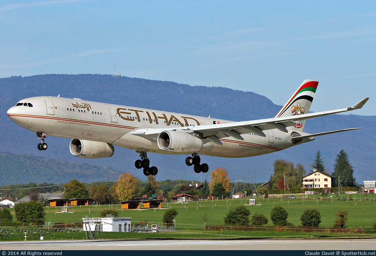 Photo of A6-AFC - Airbus A330-343 operated by Etihad Airways