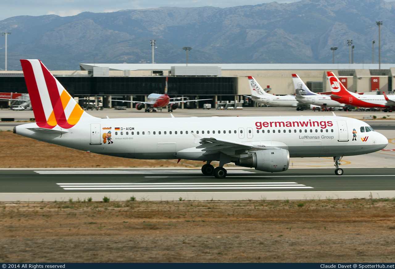 Photo of D-AIQM - Airbus A320-211 operated by Germanwings