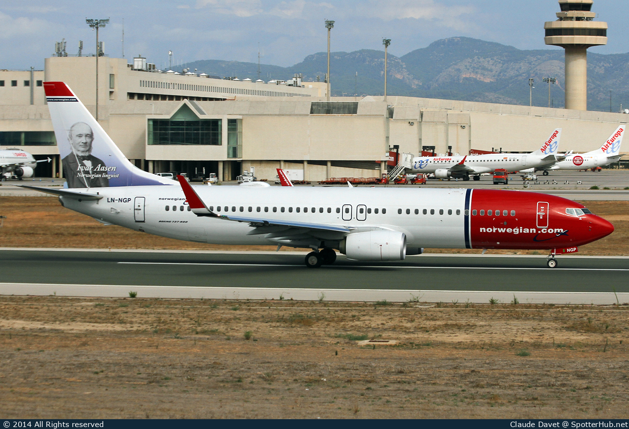 Photo of LN-NGP - Boeing 737-8JP operated by Norwegian Air Shuttle