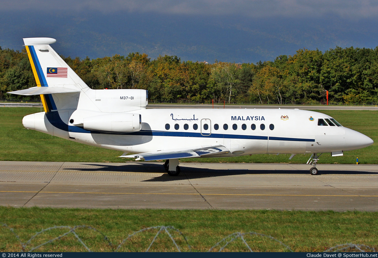 Photo of M37-01 - Dassault Falcon 900 operated by Royal Malaysian Air Force