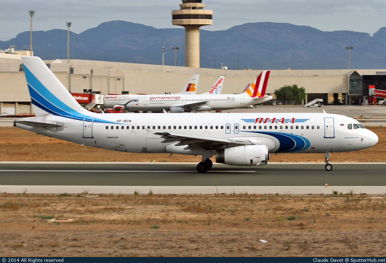 Photo of VP-BCN - Airbus A320-232 operated by Yamal Airlines