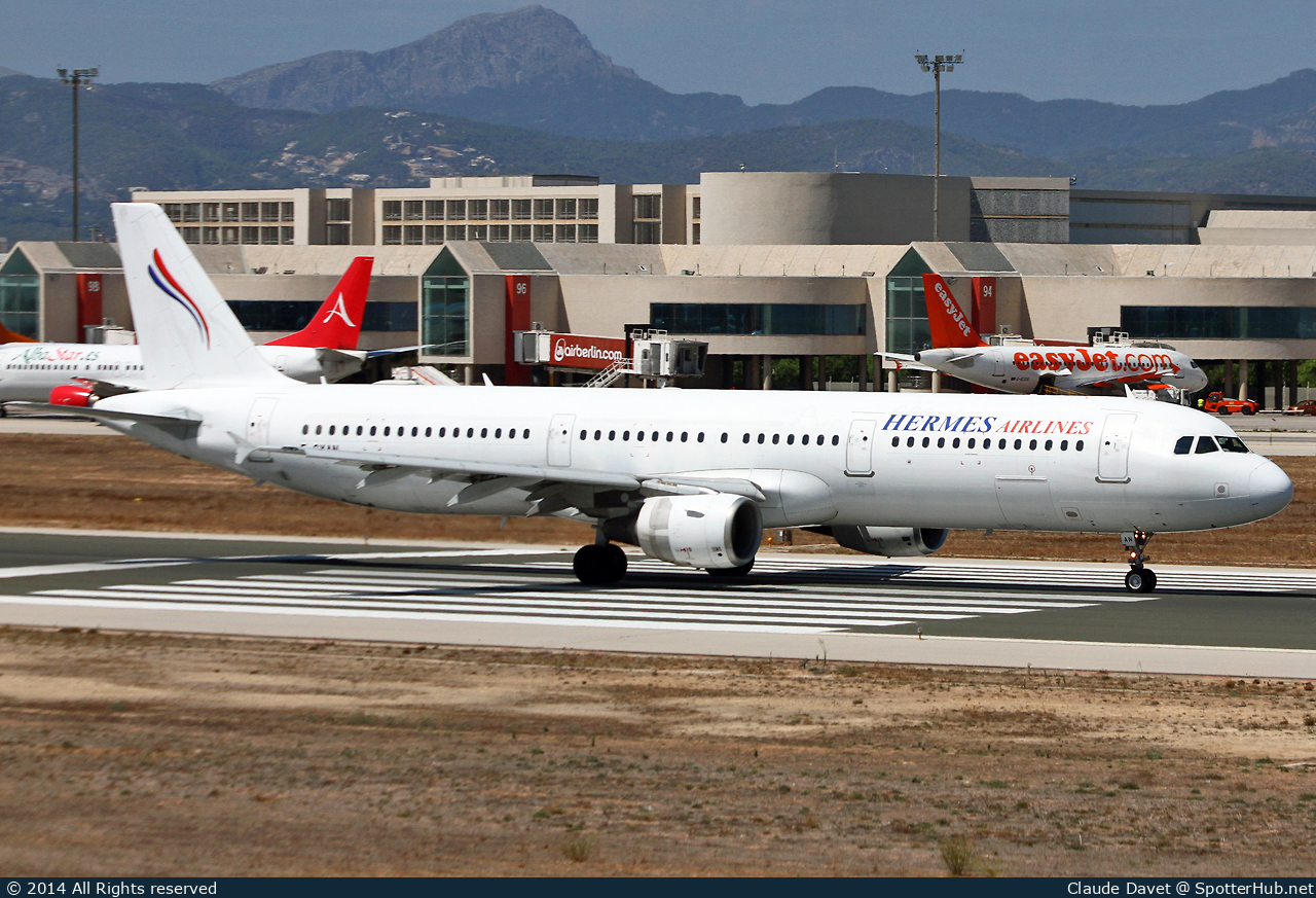 Photo of F-GYAN - Airbus A321-111 operated by Hermes Airlines (opb Air Méditerranée)