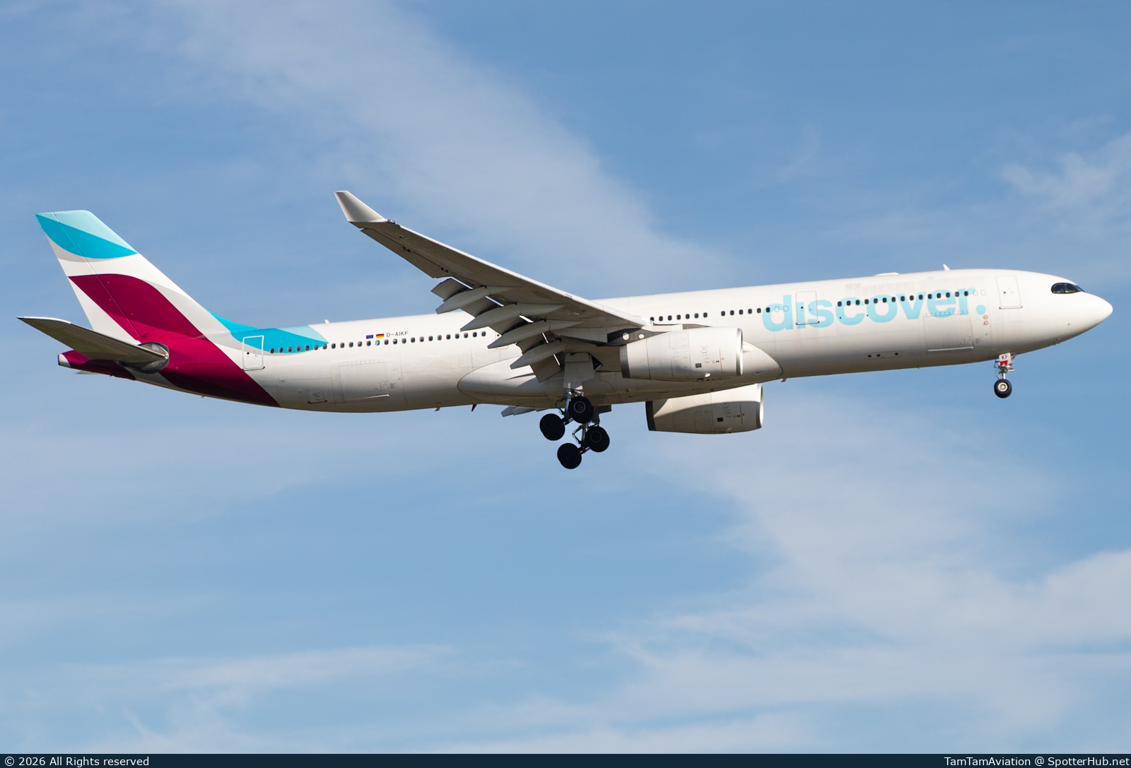 Photo of D-AIKF - Airbus A330-343 operated by Discover Airlines